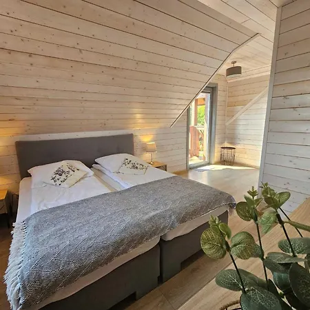 بيت للعطل Comfortable With A Terrace And Garden *