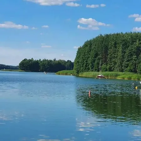 بيت للعطل Comfortable With A Terrace And Garden بورسك